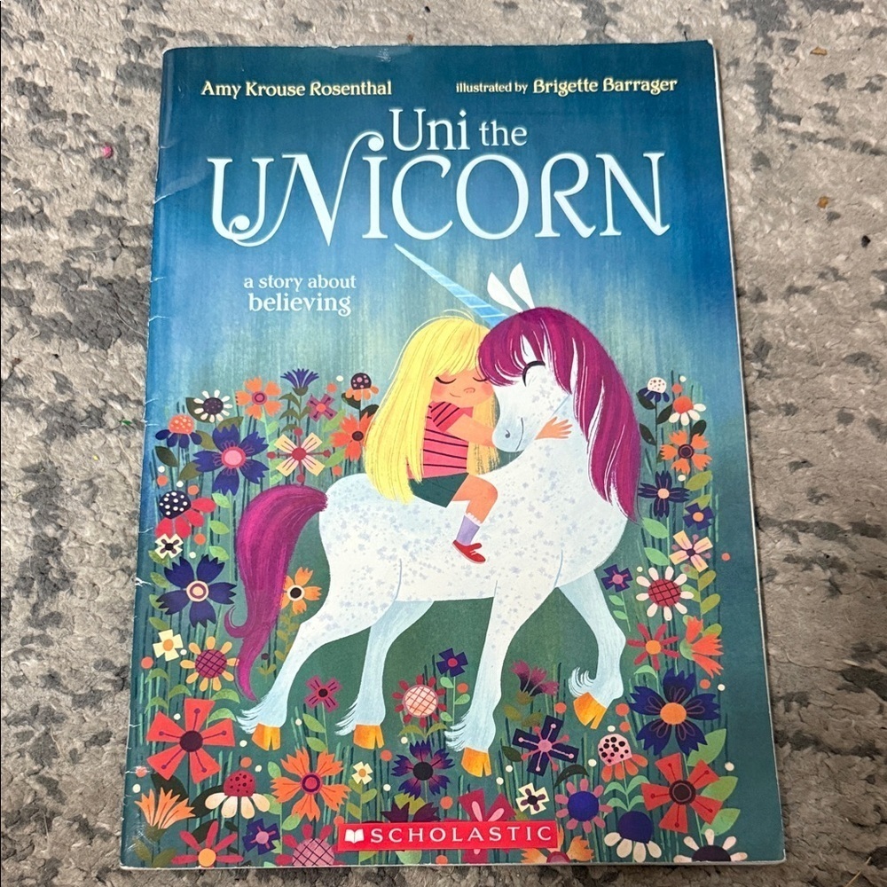 Scholastic Uni the Unicorn Book with Blue and White Cover